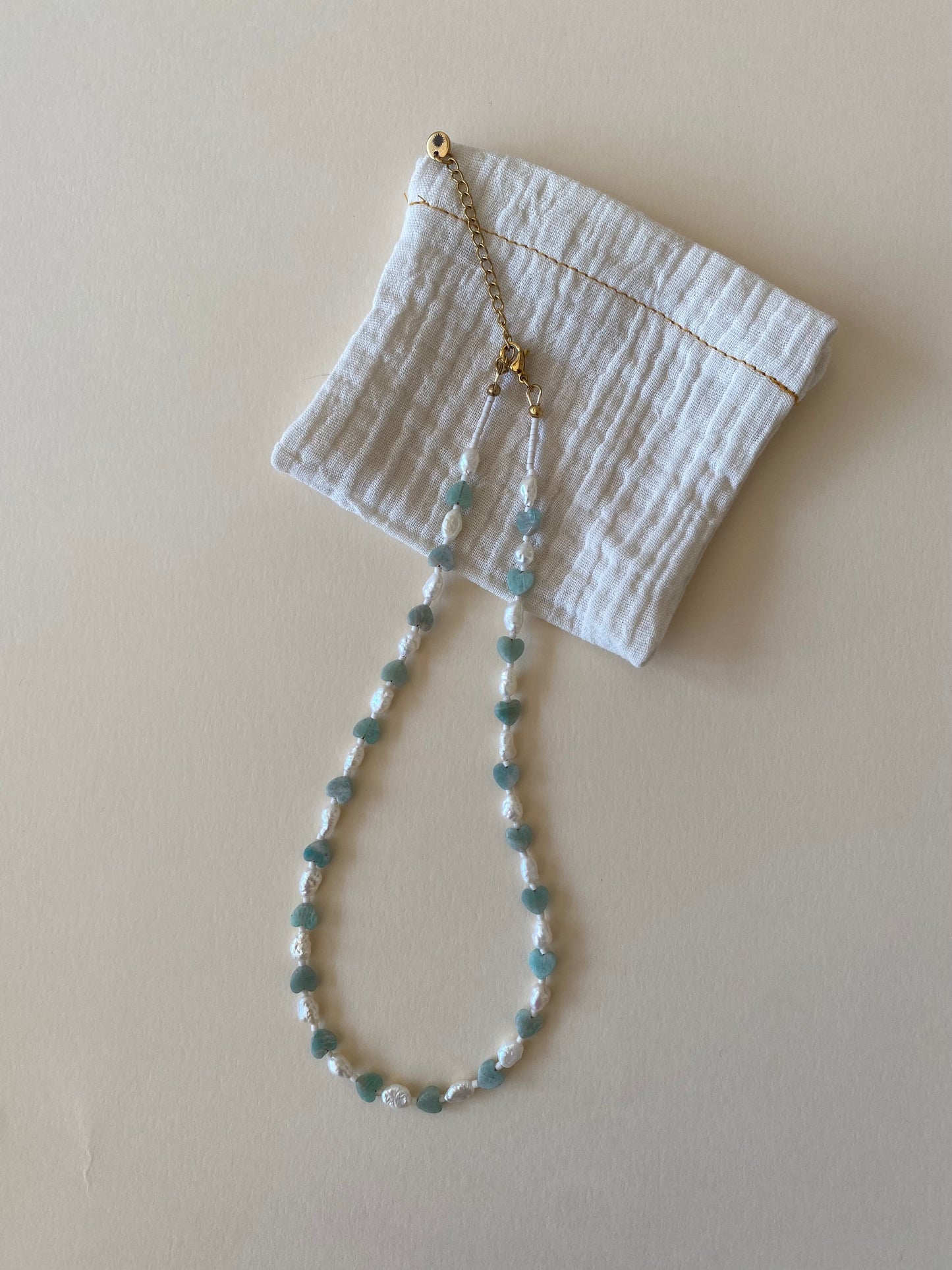 Collier Marine - Coeurs de pierre & perles d’eau douce