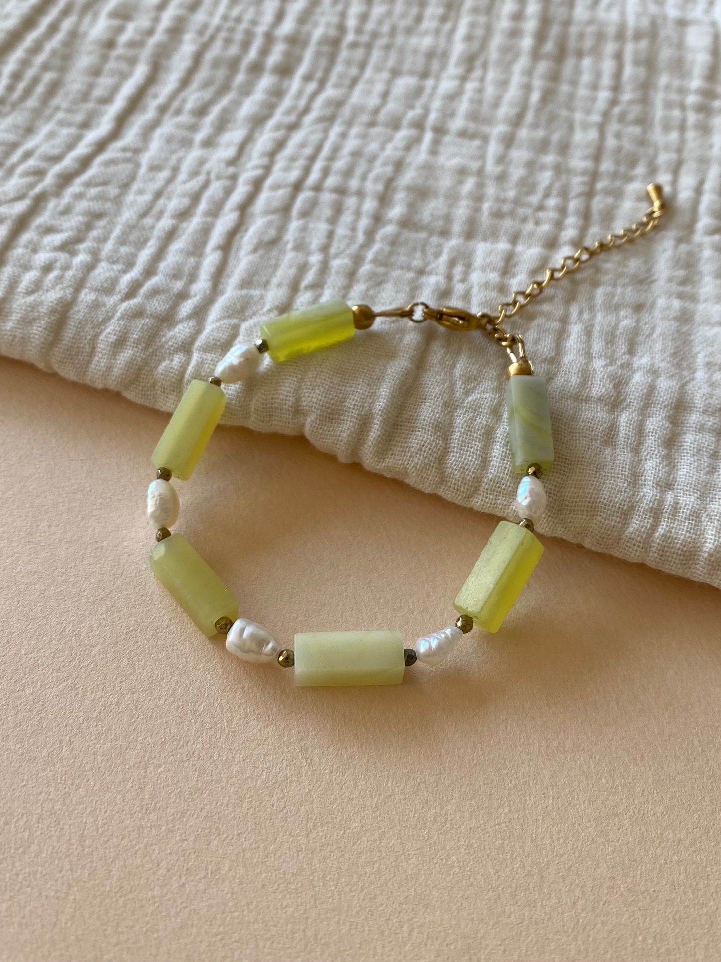 Bracelet Ariel - Pierre naturelle & perles d’eau douce