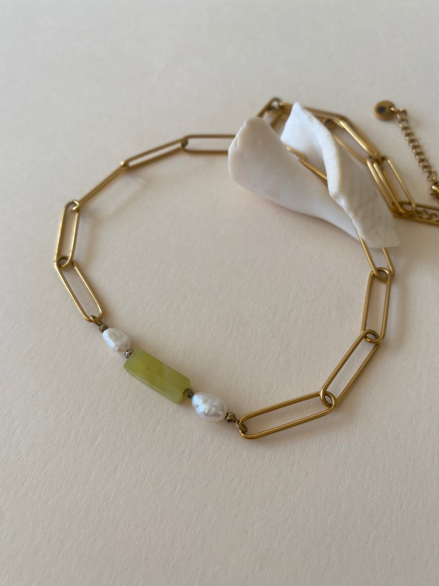 Collier Ariel - Pierre naturelle & chaîne dorée