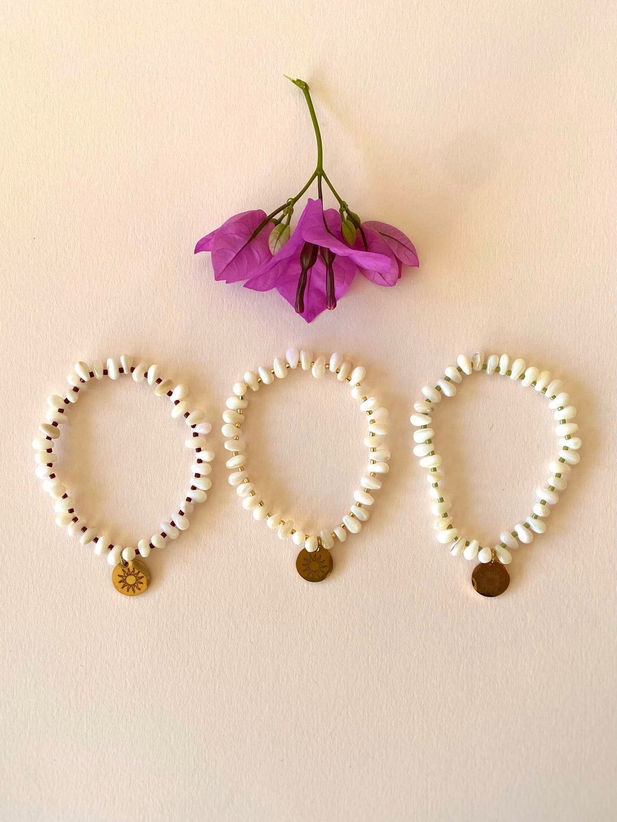 Bracelets Merci