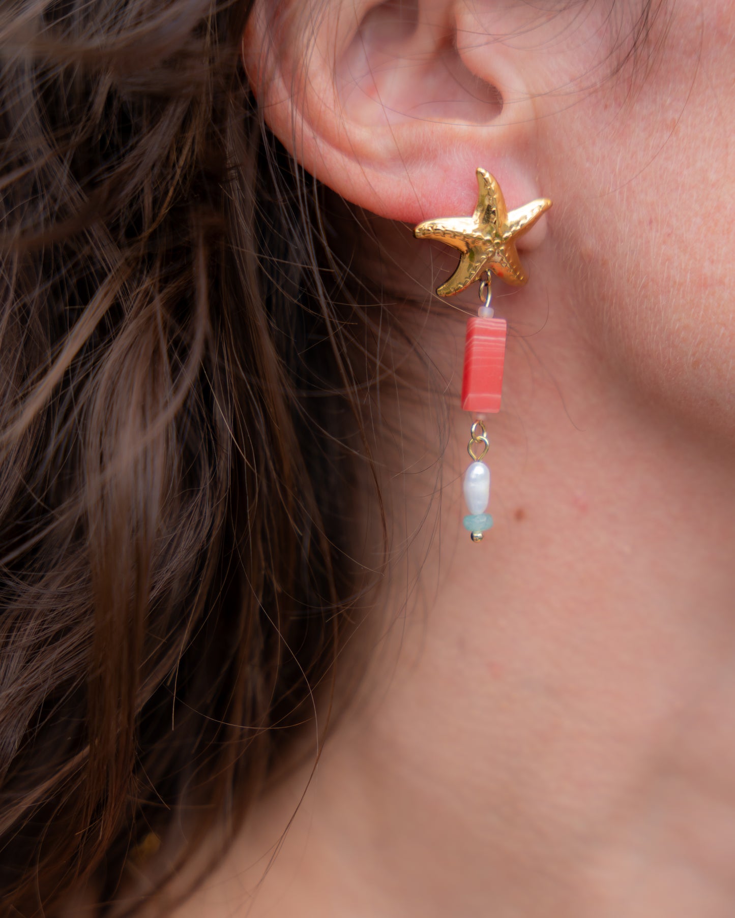 Boucles d'oreille Ariel - Etoile de mer dorée & pierres naturelles