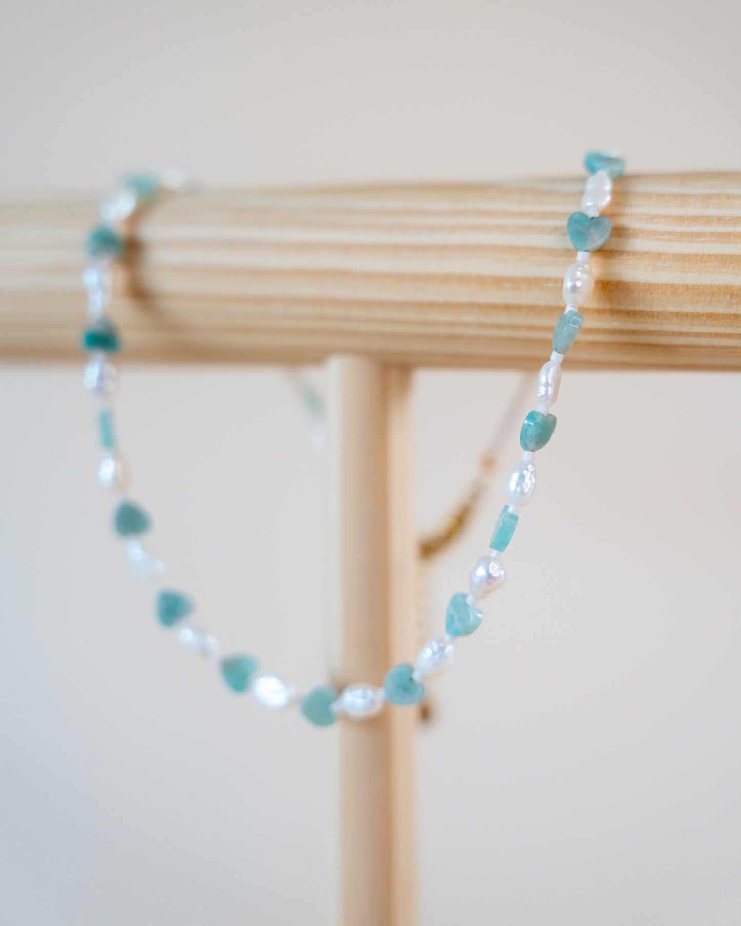Collier Marine - Coeurs de pierre & perles d’eau douce