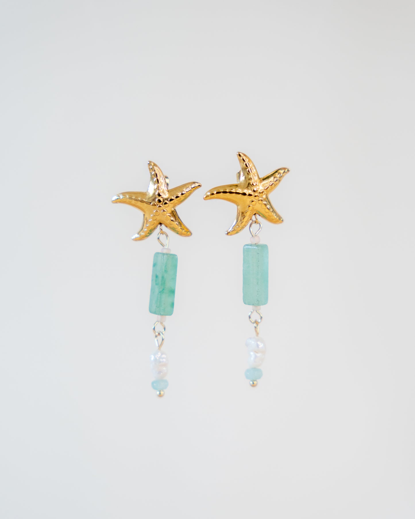 Boucles d'oreille Ariel - Etoile de mer dorée & pierres naturelles